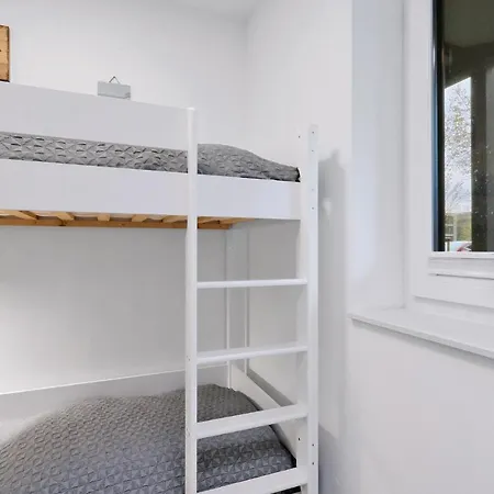 Apartament Front